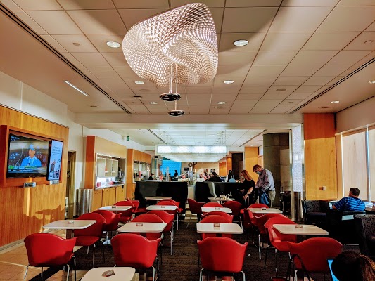 Delta Sky Club Terminal 2 at Los Angeles Airport